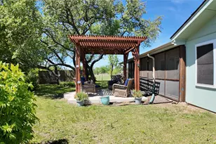 1301 N Reilley Street N, Goldthwaite, TX 76844 - Photo 14