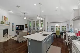 815 Dove Trl, Euless, TX 76039 - Photo 10
