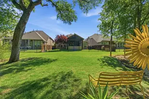 815 Dove Trl, Euless, TX 76039 - Photo 36