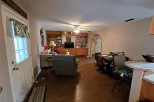 108 N Wood Ave, Denison, TX 75020 - Photo 4