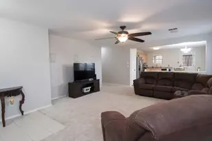 1628 Princess Ln, Little Elm, TX 75036 - Photo 4
