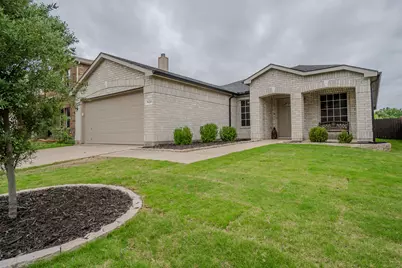 1628 Princess Lane, Little Elm, TX 75036 - Photo 2