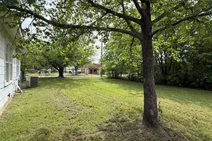 1602 SE 11th Ave, Mineral Wells, TX 76067 - Photo 18