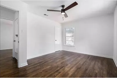 1529 E King Street, Sherman, TX 75090 - Photo 6