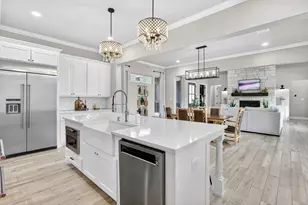 4004 Legend Trl, Granbury, TX 76049 - Photo 12