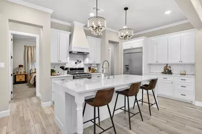 4004 Legend Trail, Granbury, TX 76049 - Photo 10