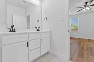 113 N Third St, Celeste, TX 75423 - Photo 26