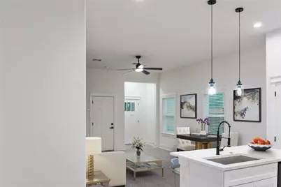 2646 Sutton Street, Dallas, TX 75210 - Photo 10