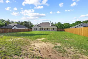 903 W Cardinal St, Ector, TX 75439 - Photo 34