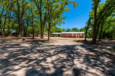 210 Grubbs Lane, Gun Barrel City, TX 75156 - Photo 6