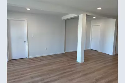 909 Jerry Mashek Drive, West, TX 76691 - Photo 24