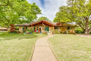 6512 Winn St, Fort Worth, TX 76133 - Photo 1