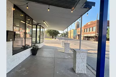 202 S Main Street, Cleburne, TX 76033 - Photo 8