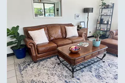 202 S Main Street, Cleburne, TX 76033 - Photo 4