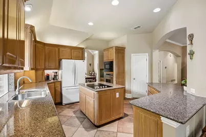 104 Fuchia Court, McKinney, TX 75072 - Photo 8