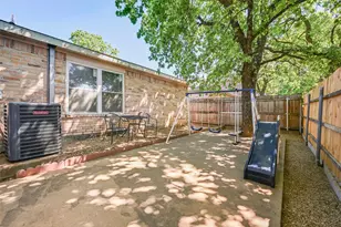 3900 Avalon Ave, Irving, TX 75061 - Photo 24