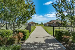 6671 FM660, Ennis, TX 75119 - Photo 30