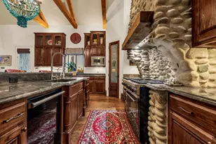 5600 Southern Hills Ct, Flower Mound, TX 75022 - Photo 14