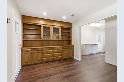 2210 Robinwood Lane, Denton, TX 76209 - Photo 6