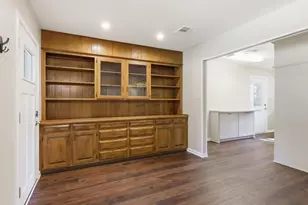 2210 Robinwood Ln, Denton, TX 76209 - Photo 6