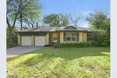 2210 Robinwood Lane, Denton, TX 76209 - Photo 2