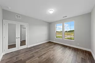 1509 Pegasus Dr, Lancaster, TX 75134 - Photo 4