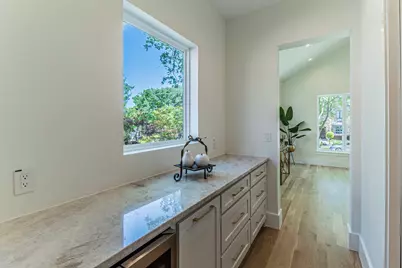 8749 Rexford Drive, Dallas, TX 75209 - Photo 24