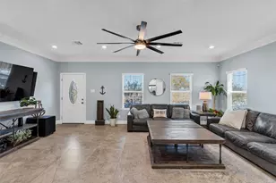 721 Rock Harbor Ct, Granbury, TX 76048 - Photo 18