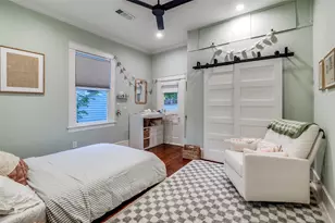 340 S Edgefield Ave, Dallas, TX 75208 - Photo 22