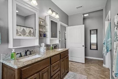 16159 County Road 347, Wills Point, TX 75169 - Photo 22