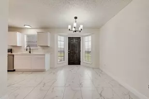 4028 O B Crowe Dr, Dallas, TX 75227 - Photo 4