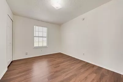 4028 O B Crowe Drive, Dallas, TX 75227 - Photo 12