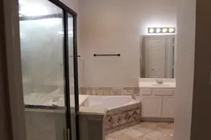 5716 Colorado Ct, Haltom City, TX 76137 - Photo 14