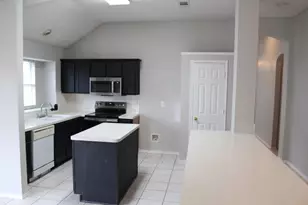 5716 Colorado Ct, Haltom City, TX 76137 - Photo 6