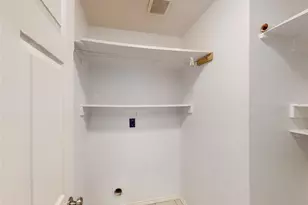 2702 Garden Springs Dr, Richardson, TX 75082 - Photo 32