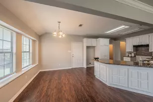 117 Downwood Dr, Burleson, TX 76028 - Photo 12