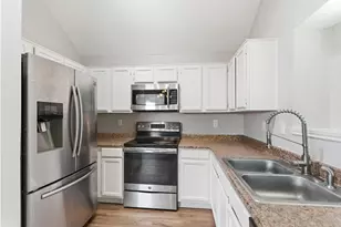 910 S Old Orchard Ln, Lewisville, TX 75067 - Photo 14