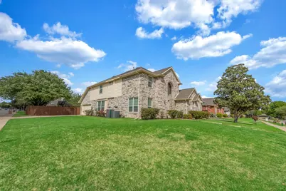 221 Woodlake Drive, Murphy, TX 75094 - Photo 2
