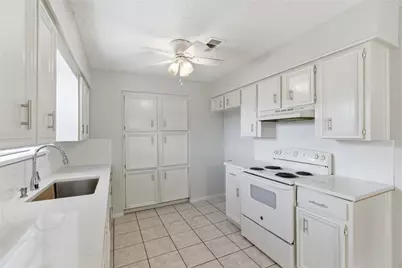 1713 Sagebrush Trail, Grapevine, TX 76051 - Photo 12