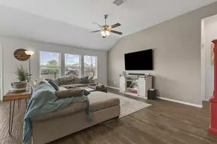 602 Rdg Vw Wy, Justin, TX 76247 - Photo 6