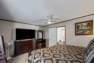 707 Sun Ct, Granbury, TX 76049 - Photo 16