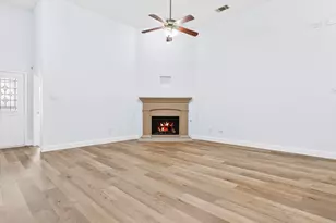 10445 Merced Lake Rd, Fort Worth, TX 76177 - Photo 14