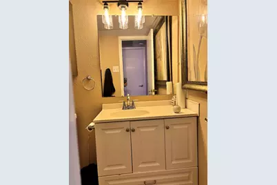 1603 N Garrett Avenue #100, Dallas, TX 75206 - Photo 12
