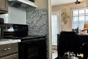 1603 N Garrett Ave, Dallas, TX 75206 - Photo 6