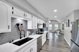 136 Creekview Cir, Maypearl, TX 76064 - Photo 8