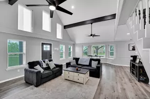 136 Creekview Cir, Maypearl, TX 76064 - Photo 6