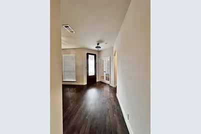 301 Autumnwood Drive, Mansfield, TX 76063 - Photo 4