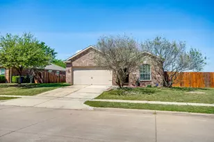 513 Bailer Dr, Crowley, TX 76036 - Photo 4