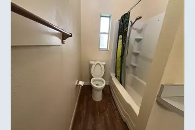 376 W Walters Street, Lewisville, TX 75057 - Photo 12