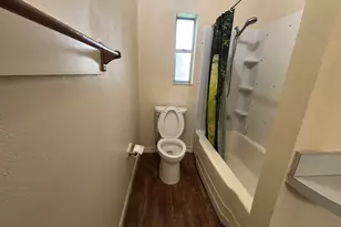 376 W Walters St, Lewisville, TX 75057 - Photo 12